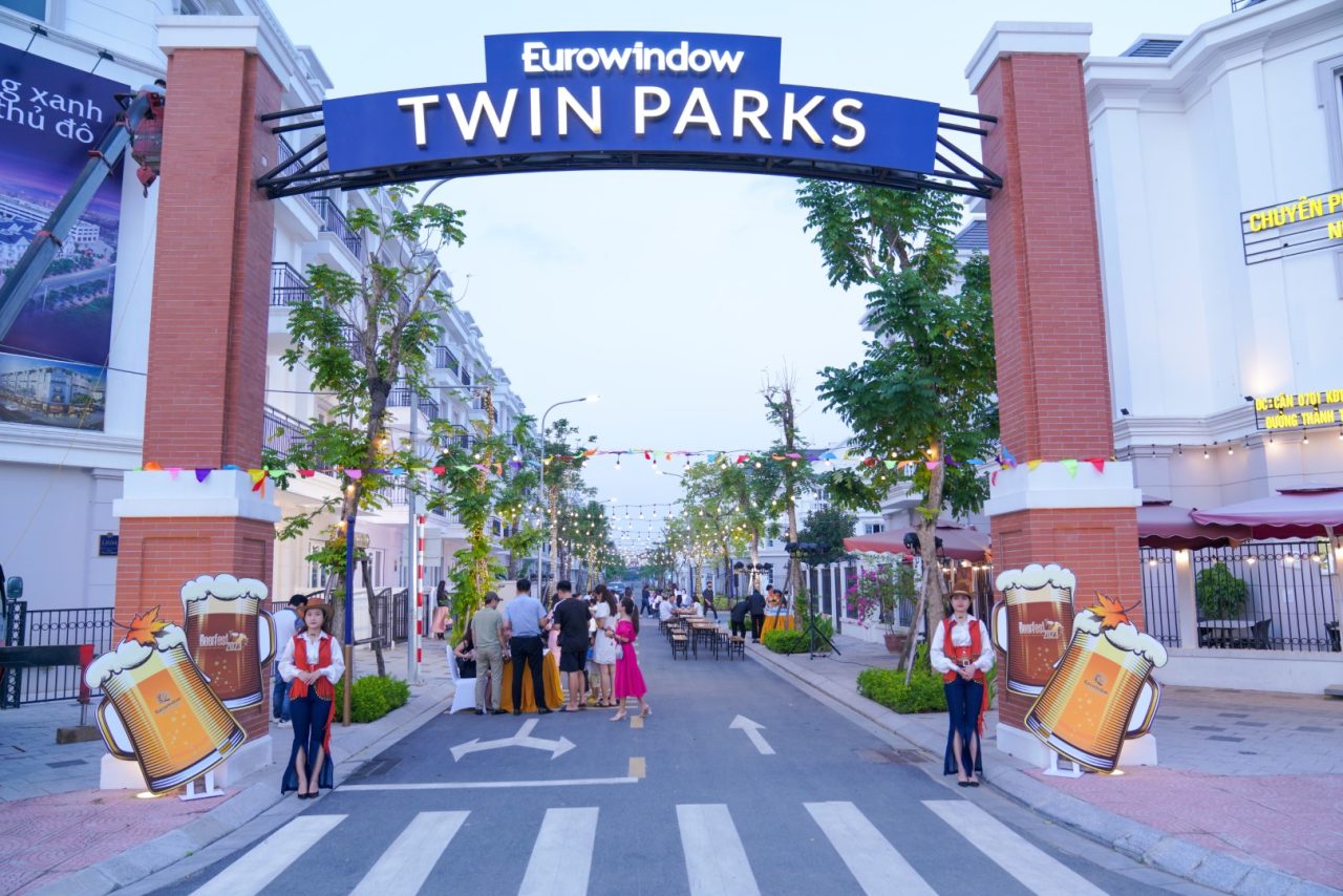 EWH01018-Large-1280x854