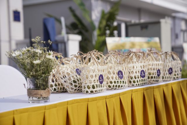 EWH06031-Large-640x427