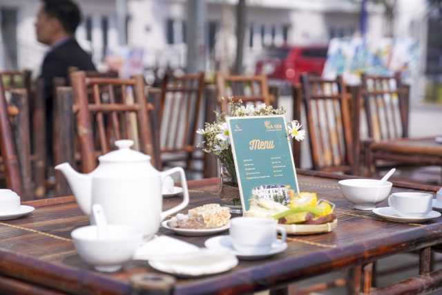 EWH06067-Large-640x427